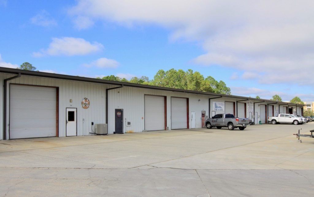 Riviera Commerce Park