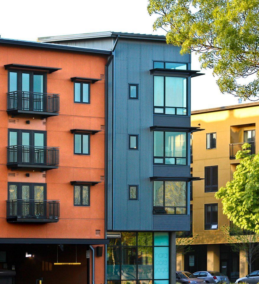 Apartment Building — Eugene, OR — Lane County Glass