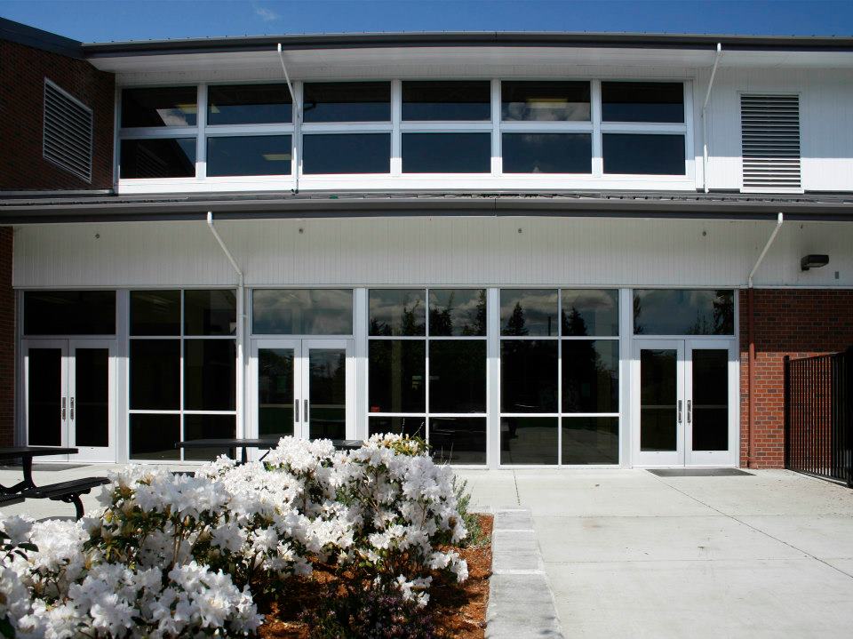 Wide Office Building — Eugene, OR — Lane County Glass