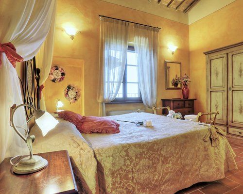 Le camere matrimoniali a Colle Di Val D'Elsa (SI)