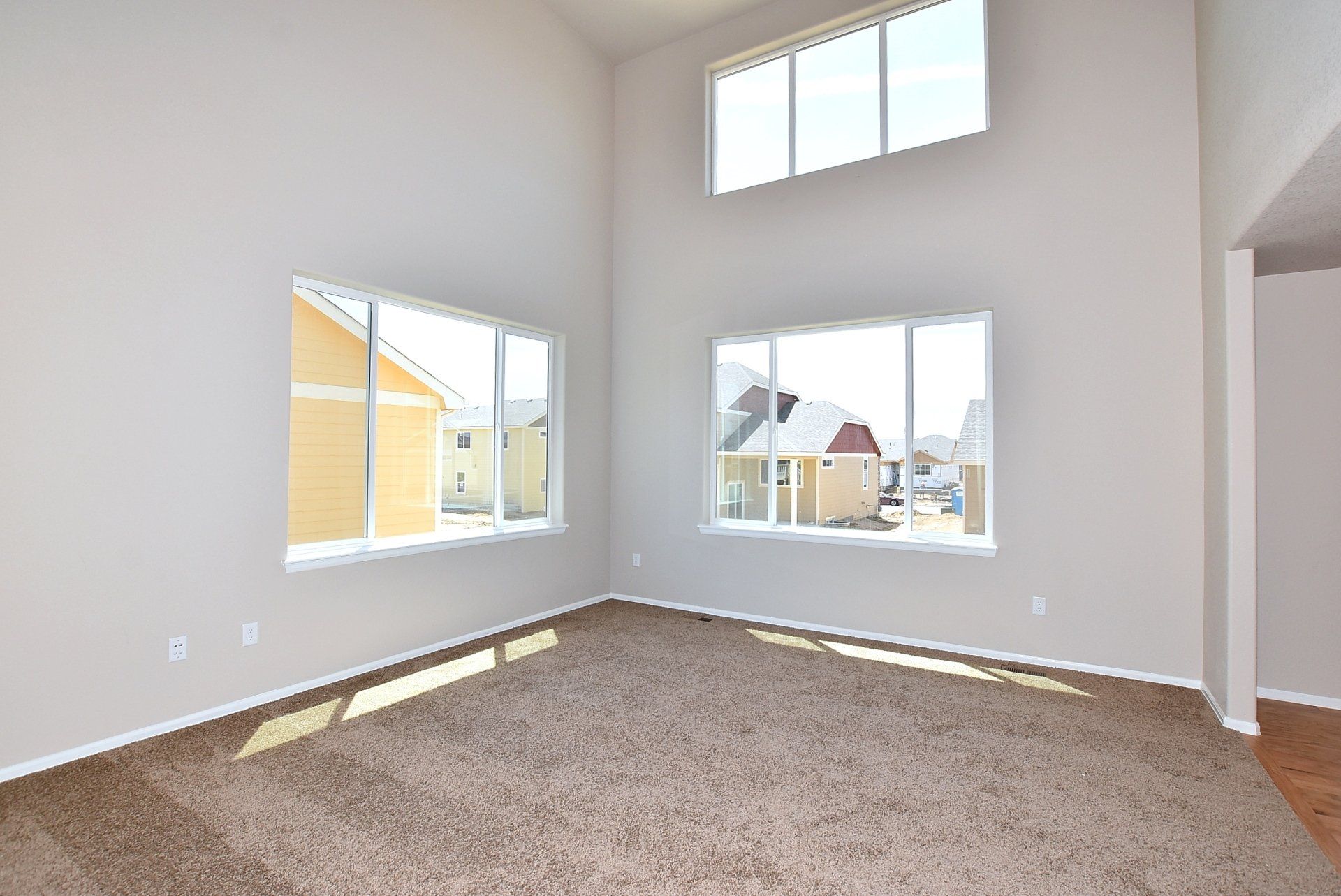 Large room with tall ceiling