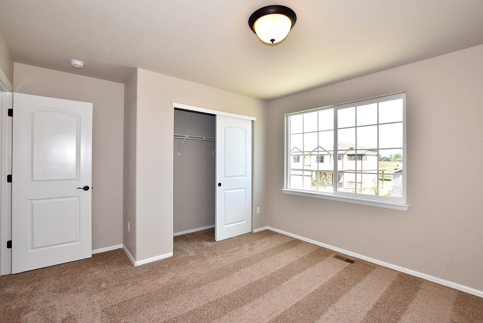 Room with a closet