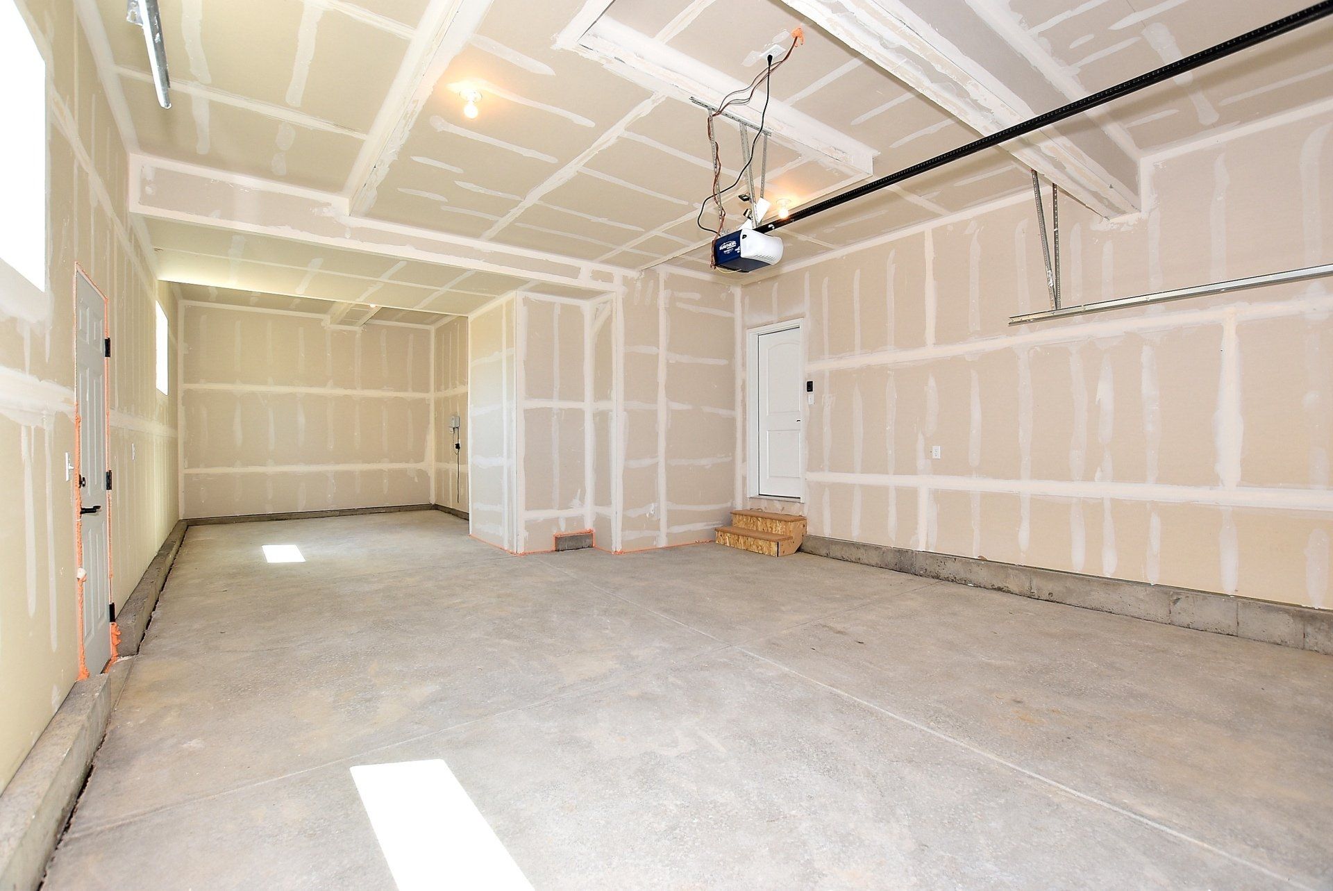 Garage in new Colorado home