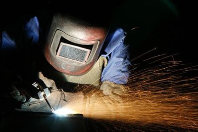 image-1301217-man_welding-cel_Welding__Fabrication__and_Machining__in_addition_to_the_front_page__1__n.jpg image-1301217-man_welding-cel_Welding__Fabrication__and_Machining__in_addition_to_the_front_page__1__n.jpg