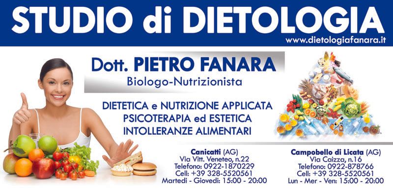 banner pubblicitario studio dietologa ragazza guarda in camera con pollice alzato e frutta avanti