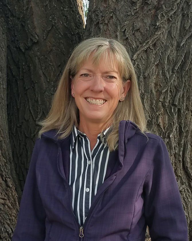 Medora Headshot