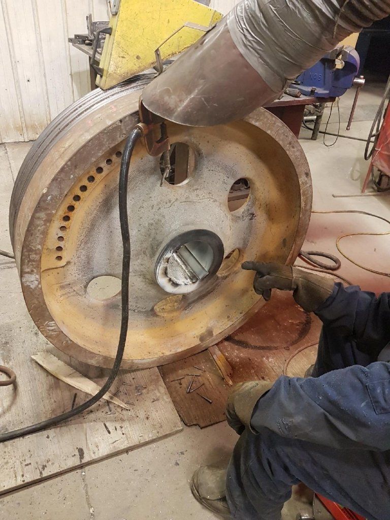 BORE WELDING ON CAST IRON CRUSHER SHIV WHEEL