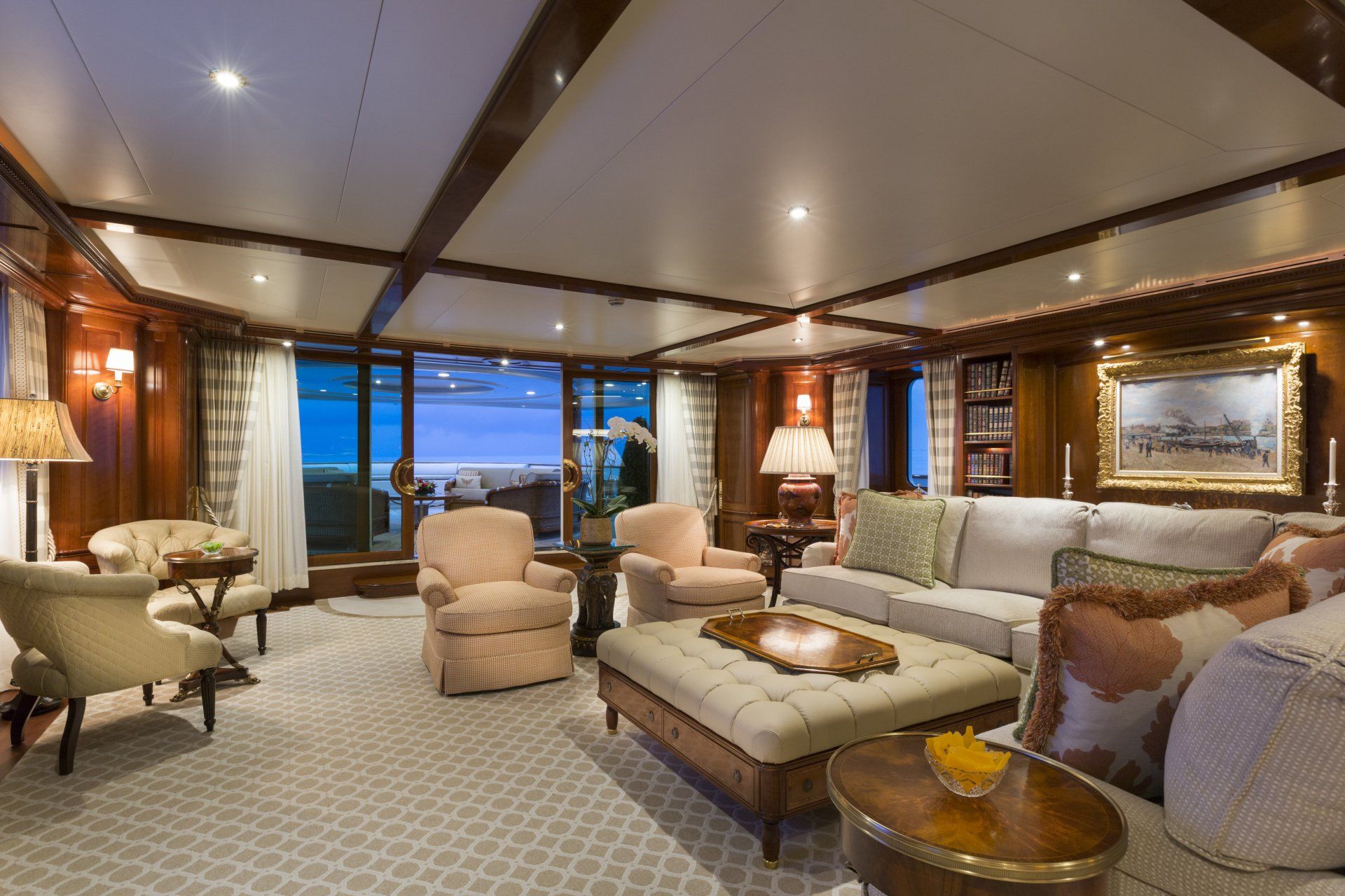 HORACE DODGE LOUNGE, M/Y Katharine