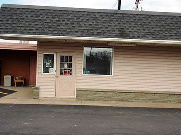 Building Exterior-Motel-Pittsburgh, PA