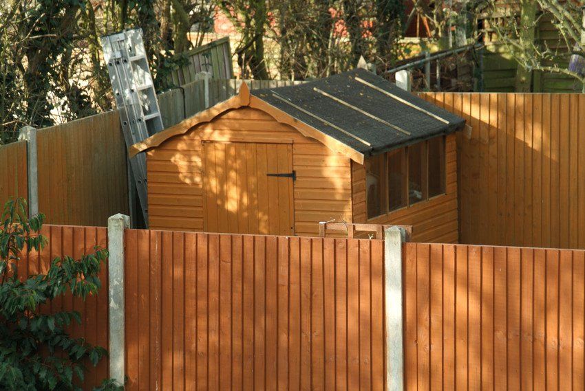 Fencing & sheds