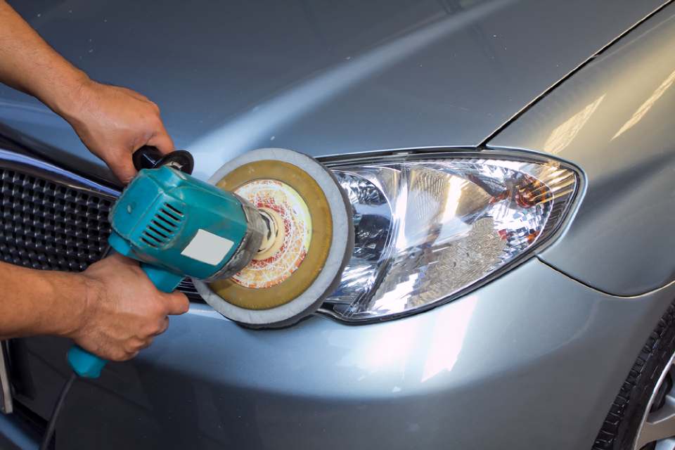 Riparazione fari auto
