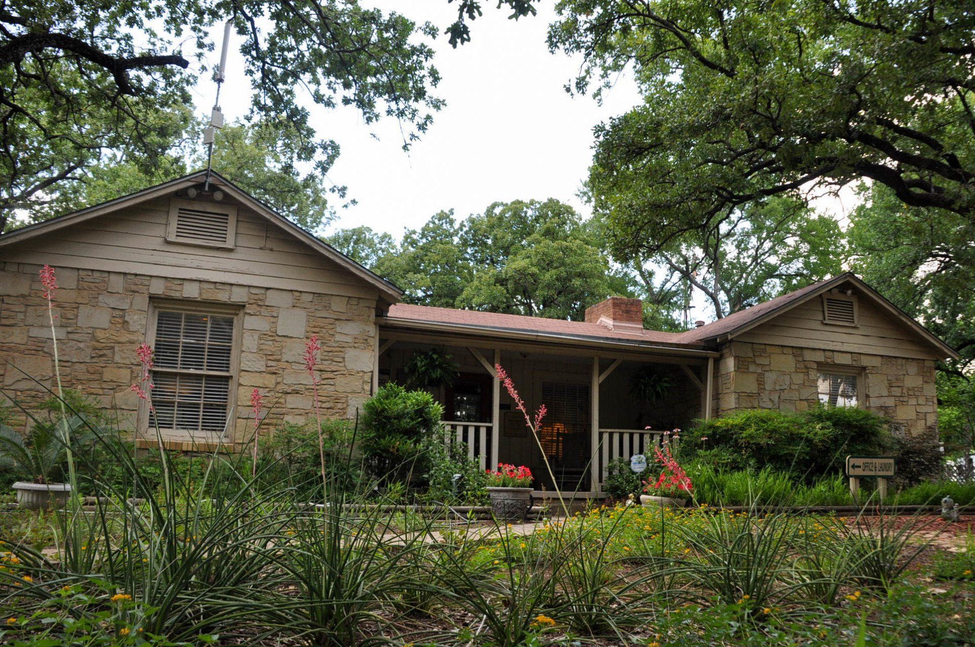 Post oak place