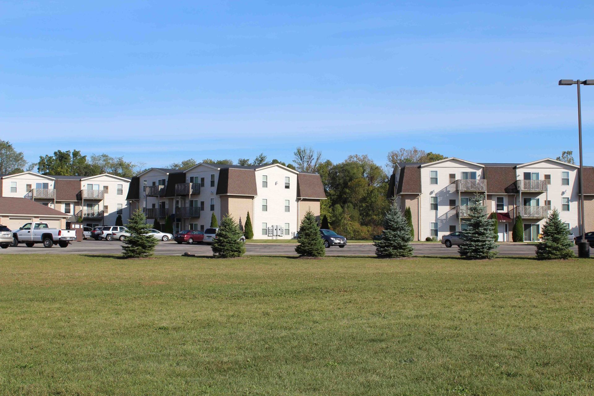 Lakeside Apartments