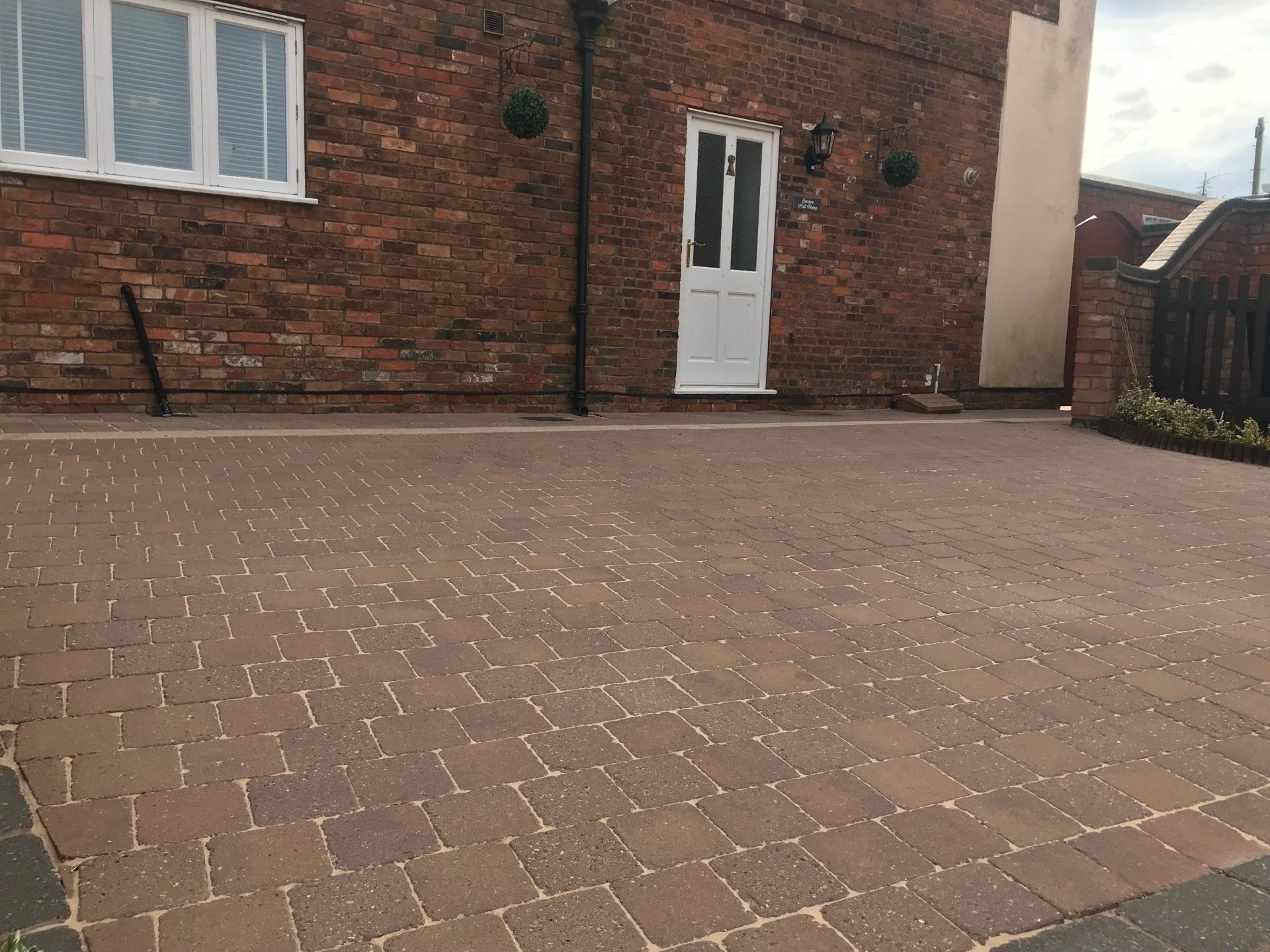 driveway cleaning