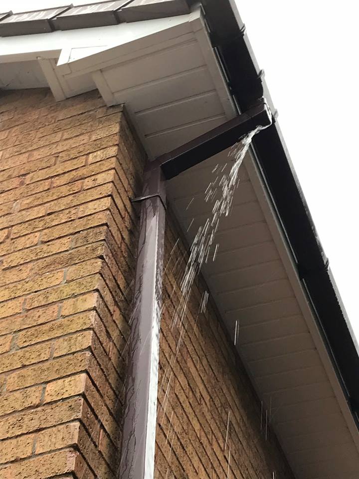 leaking gutter