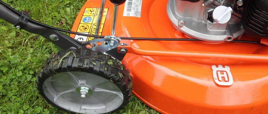 Blackwood Chainsaws Lawmower Blackwood Chainsaws Lawmower
