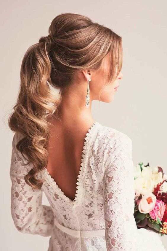 Coda di cavallo sposa