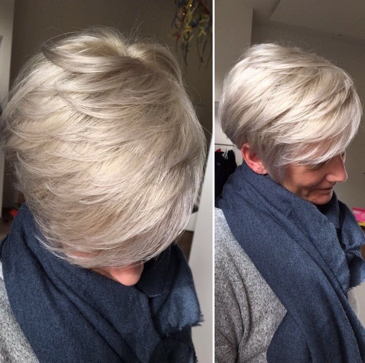 Dettaglio e  colore capelli corti