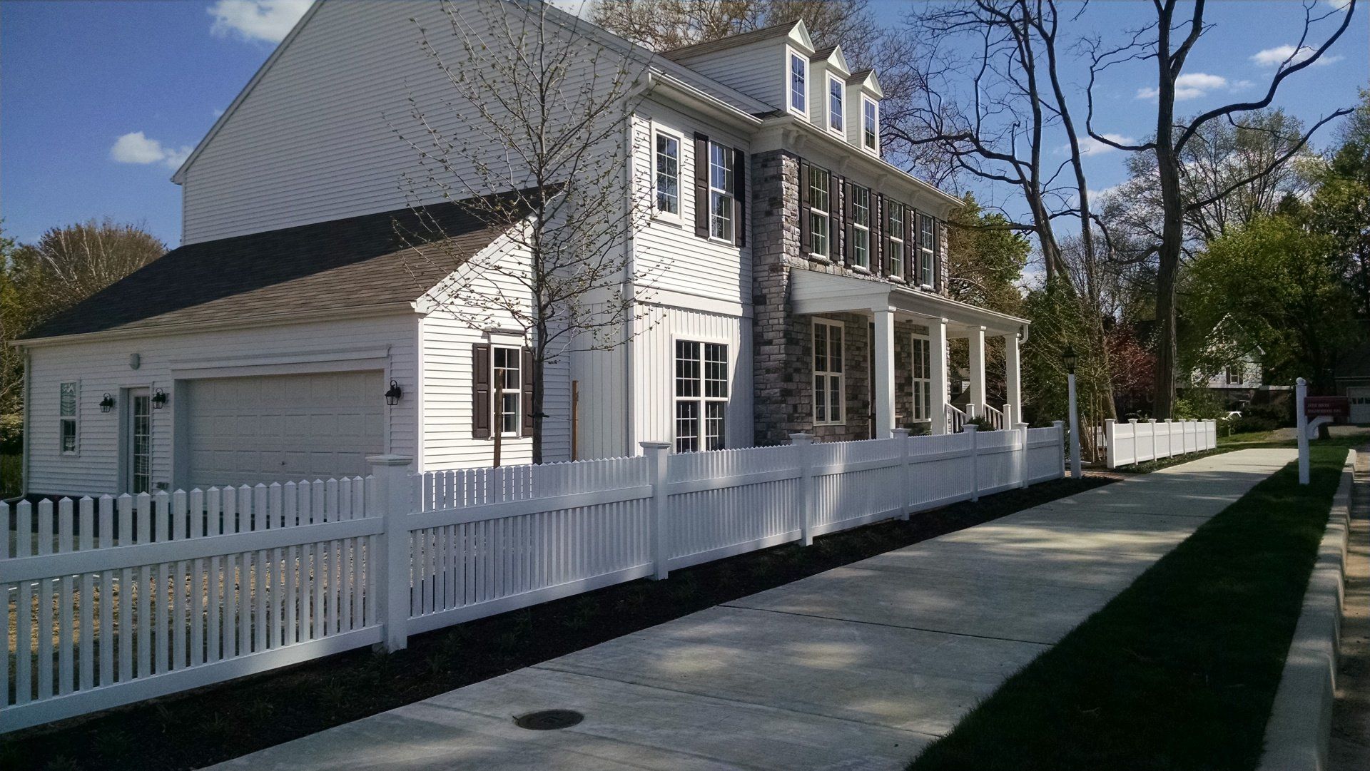Vinyl fence options  | Millcreek Fence | Lancaster, Pa