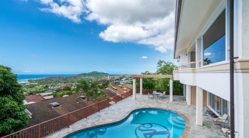 1604 Ihiloa Loop