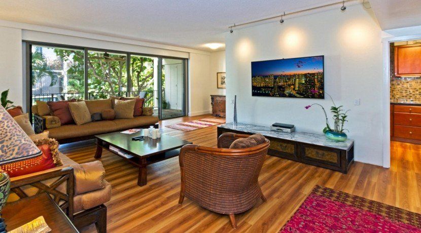 325 Kahala Beach | Honolulu, HI