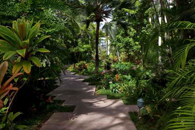 446 Kahala Beach | Honolulu, HI
