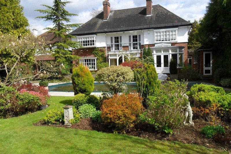 For landscape gardeners in Richmond call 07807 450 576