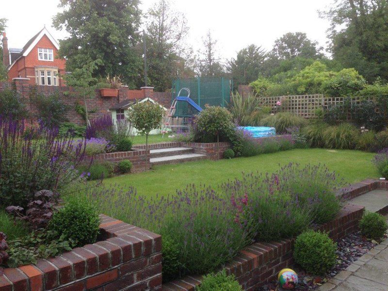 When you need a gardener in Richmond call 07807 450 576