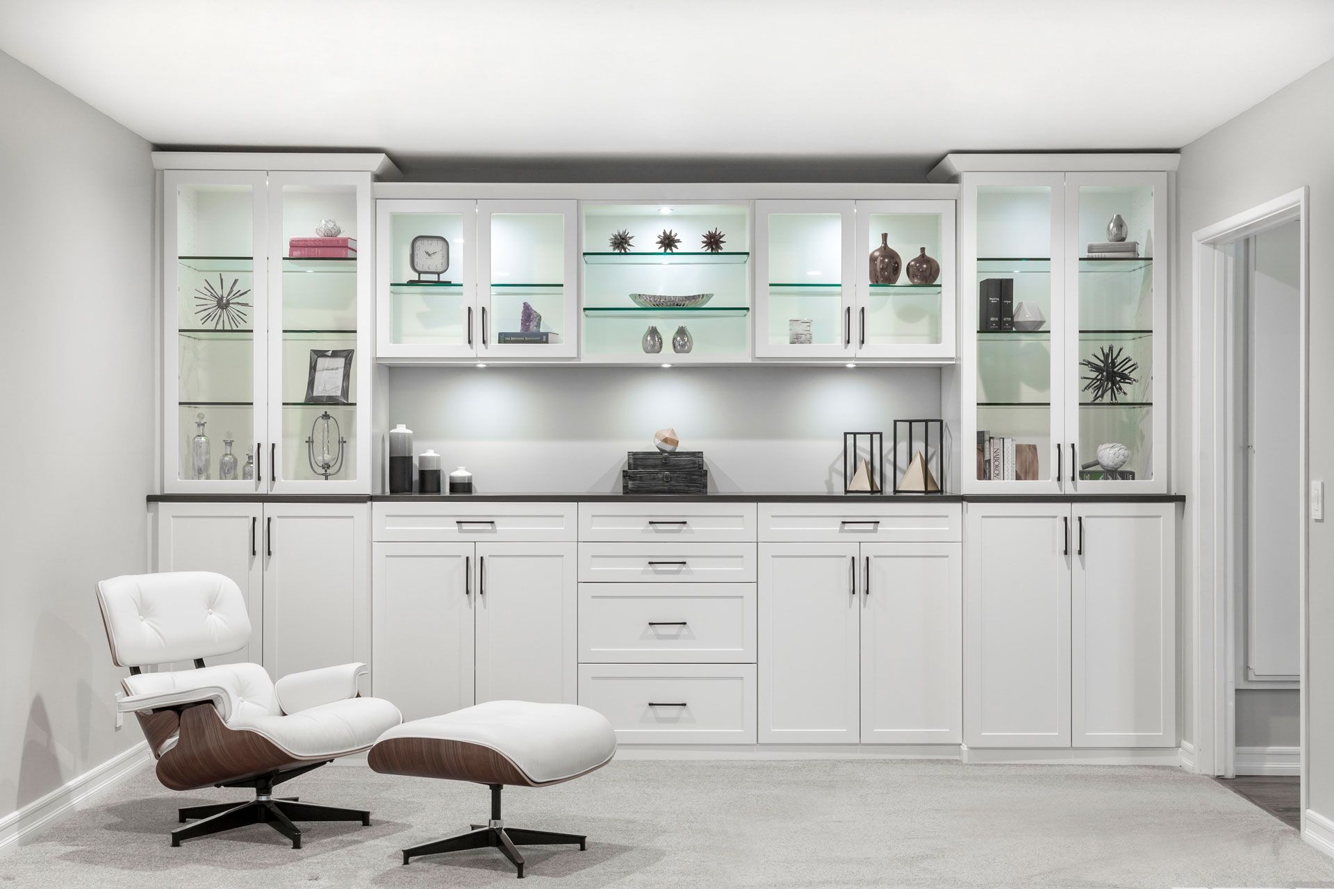 Living Room Cabinets and Entertainment Center Installation