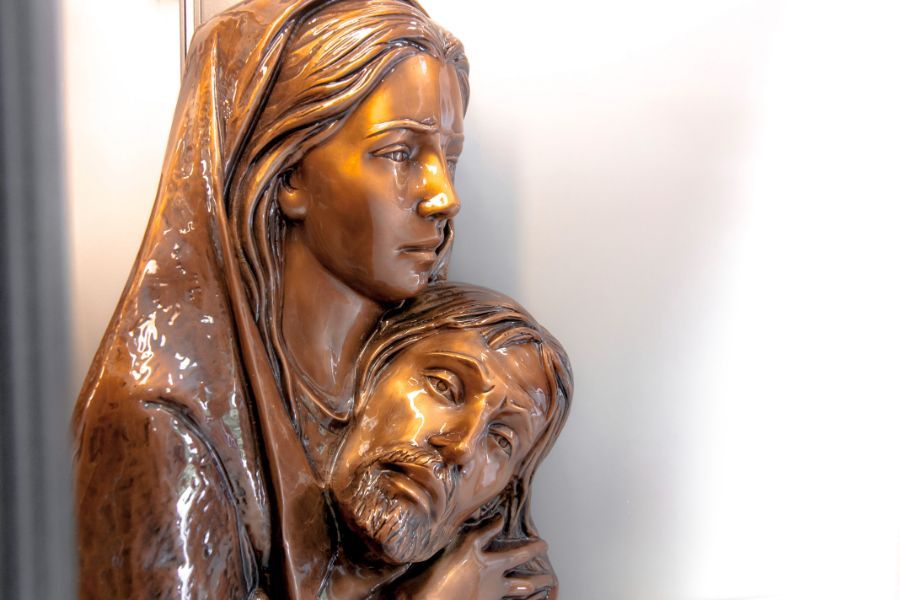 statue sacre