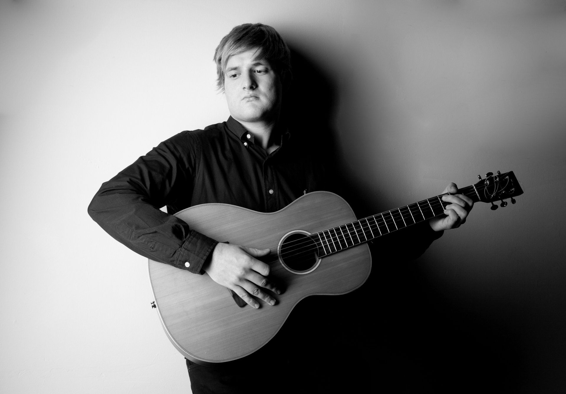 George Ezra tribute act