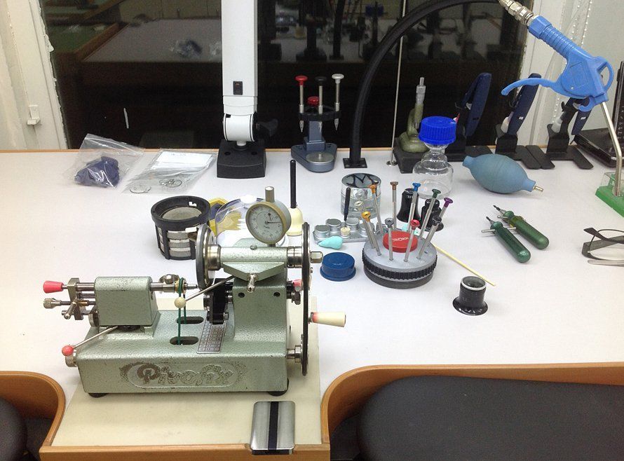 Russell Talerman's watch repair service picture 5