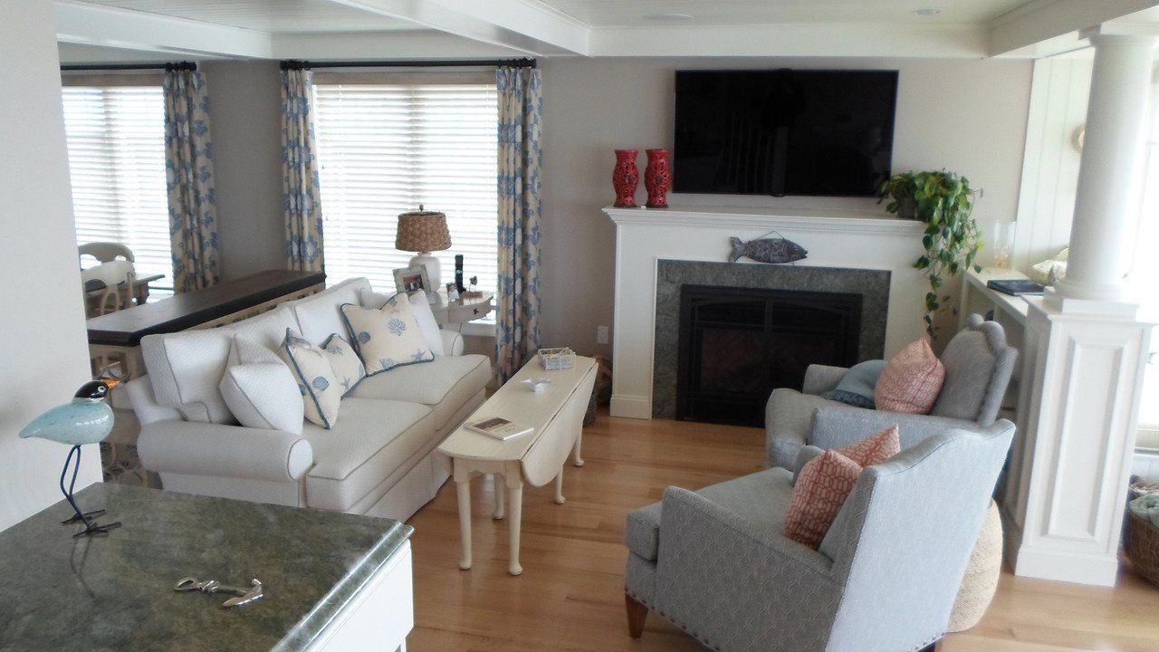 Home interior 27