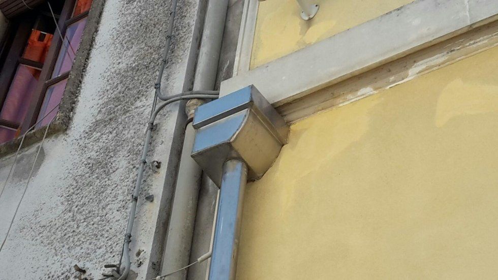 realizzazione e montaggio di grondaie
