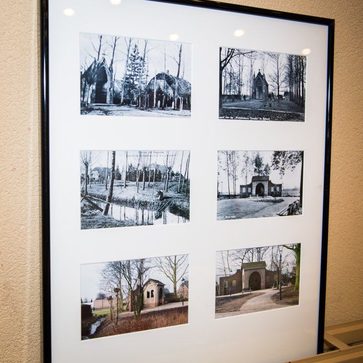 Ingelijste presentatie van zes vintage zwart-wit landschapsfoto's.