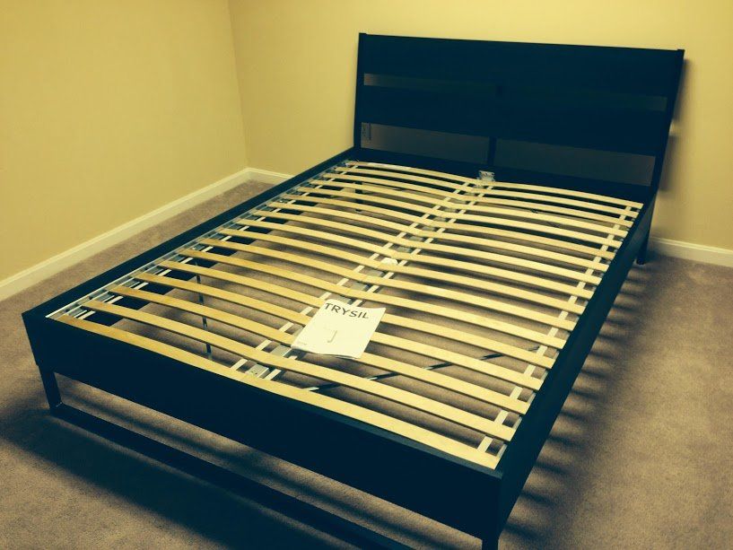 black bed