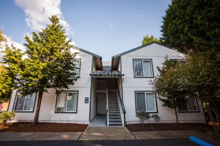 Jefferson Place exterior