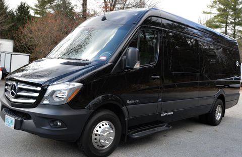 14 Passenger Van—L.A. Limousine in Wilton, NH 14 Passenger Van—L.A. Limousine in Wilton, NH