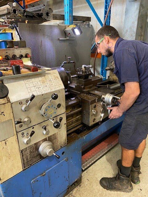 Jade — Hydraulic Repairs in Paget, QLD
