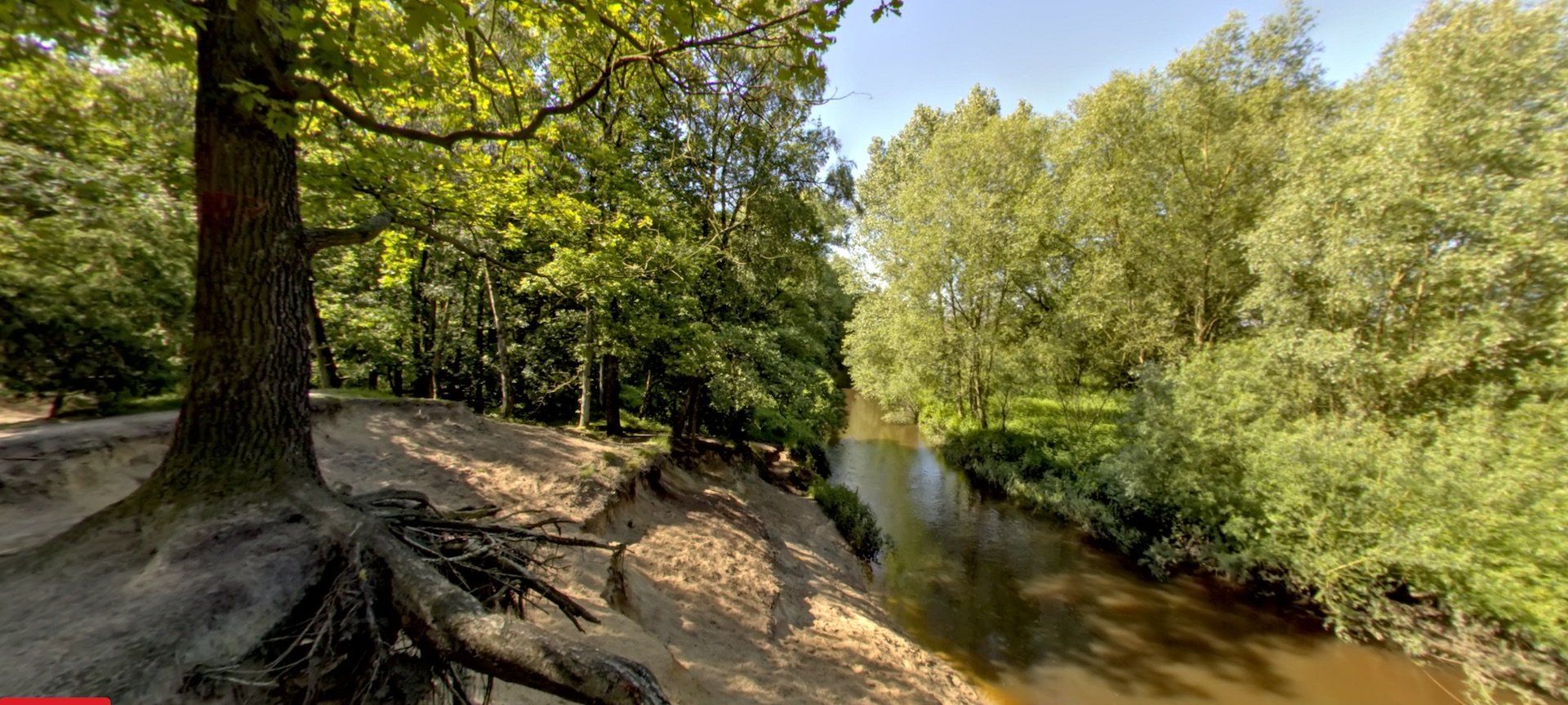 360 graden foto van het natuurgebied het Lutterzand bij het riviertje de Dinkel, op vijf minuten lopen van Het Schrijvershuisje in Twente.