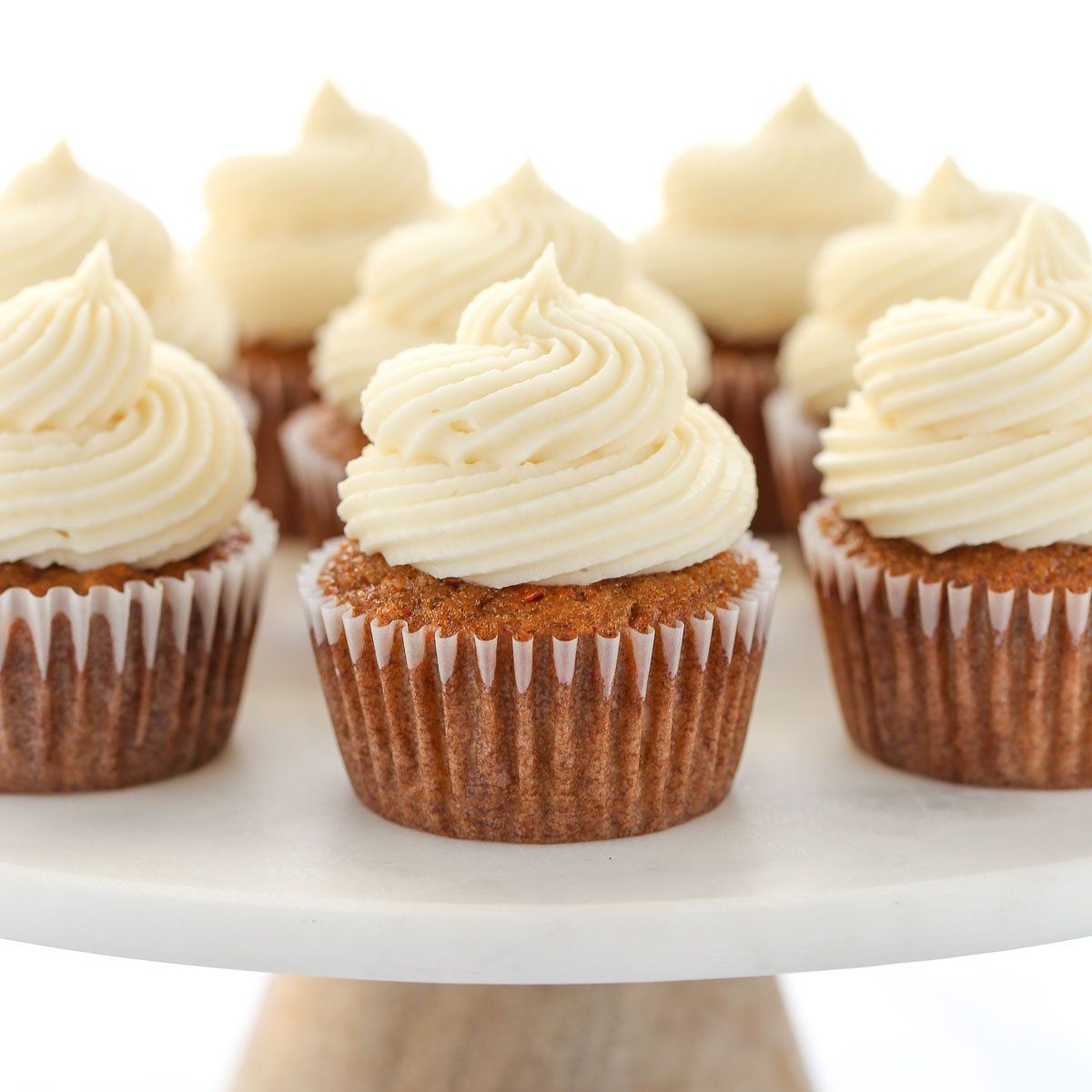 carrot cake cupcake