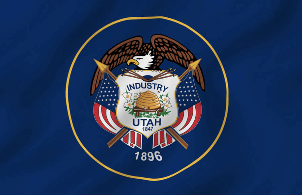 The state flag of utah has an eagle on it