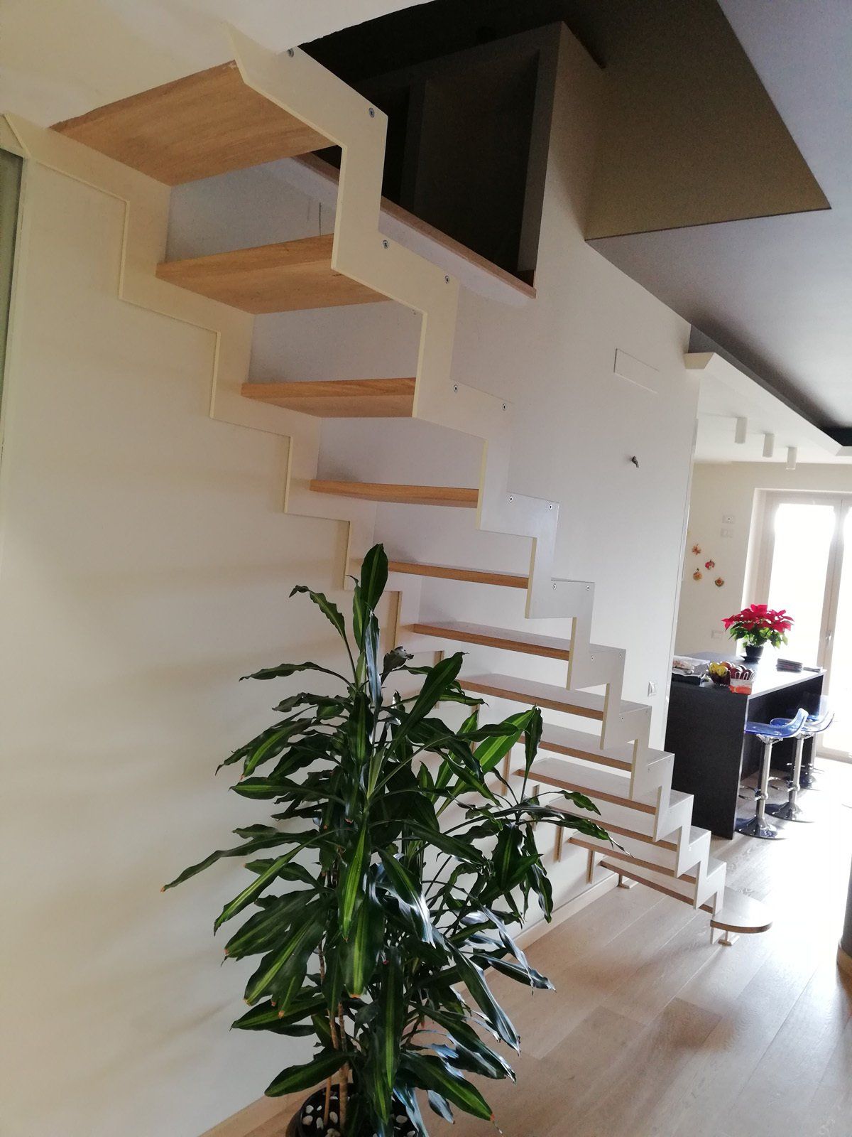 posa scalinata in legno, tipologia parquet, produzione parquet Vinchiaturo, produzione parquet Campobasso, parquet Molise,