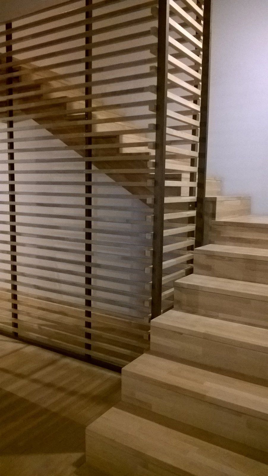 posa scalinata in legno su misura, tipologia parquet, produzione parquet Vinchiaturo, produzione parquet Campobasso