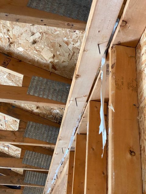 roof_hurricane_tie_1