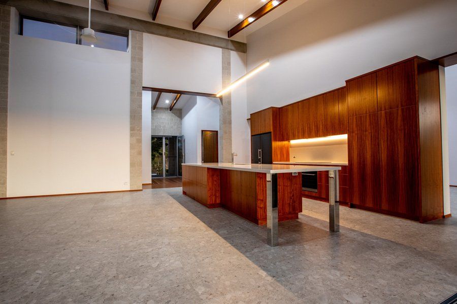 Countertop — Peto's Constructions In Strathdickie, QLD