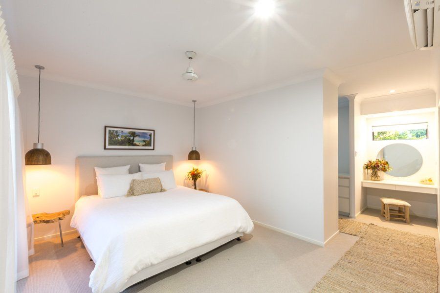 Whitsunday Acres Bed — Peto's Constructions In Strathdickie, QLD