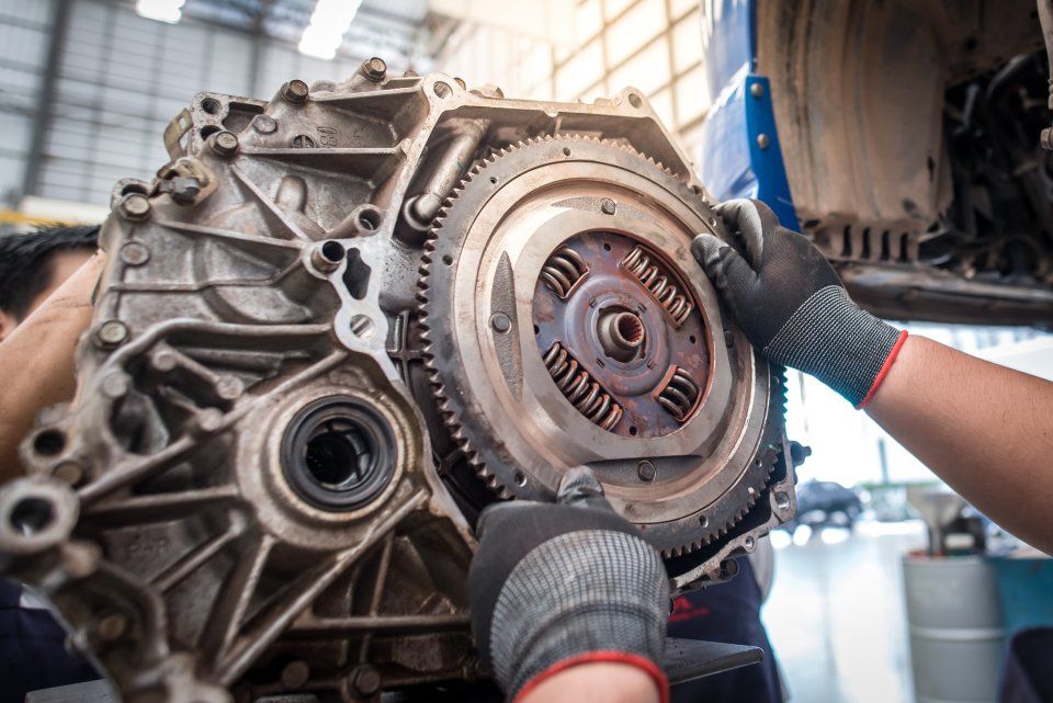 officina meccanica auto e camion