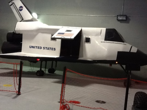 Space shuttle — Art Gallery in Staten Island, NY Space shuttle — Art Gallery in Staten Island, NY
