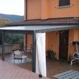 gazebo per copertura spazio all'aperto